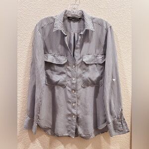 Zara Blue and White Striped Button-Down Shirt 👔